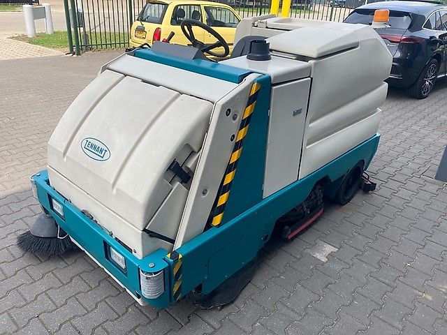 Tennant 8300