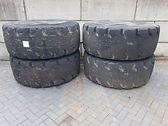 Good Year Goodyear 23.5-25 - Tyre/Reifen/Band