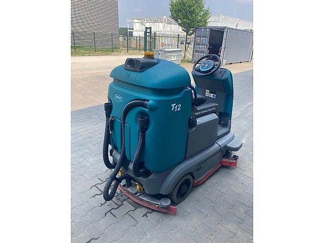 Tennant T 12 schrobmachine