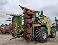 Krone forage harvester BIG X500 z przyrządem tnącym Easycollect 600