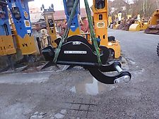 Verachtert - SW-Adapter CW45 - für Pendel-Aufnahme - SW-Identmaße oben: 90-690-570-690-90 - für Greiferaufnahme unten:105-330 - Bagger: 25t-45t