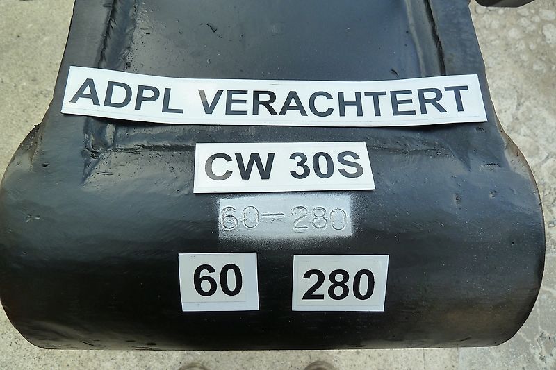 Verachtert - Schnellwechsel-Adapter CW30S f. Greiferaufnahme - SW-Aufnahme von oben, Ident-Maße: 60-430-475-430-60 - Gabel-Kreuzgelenk Aufnahme unten Ident-Maße: 60-280 - Bagger: 15t-30t